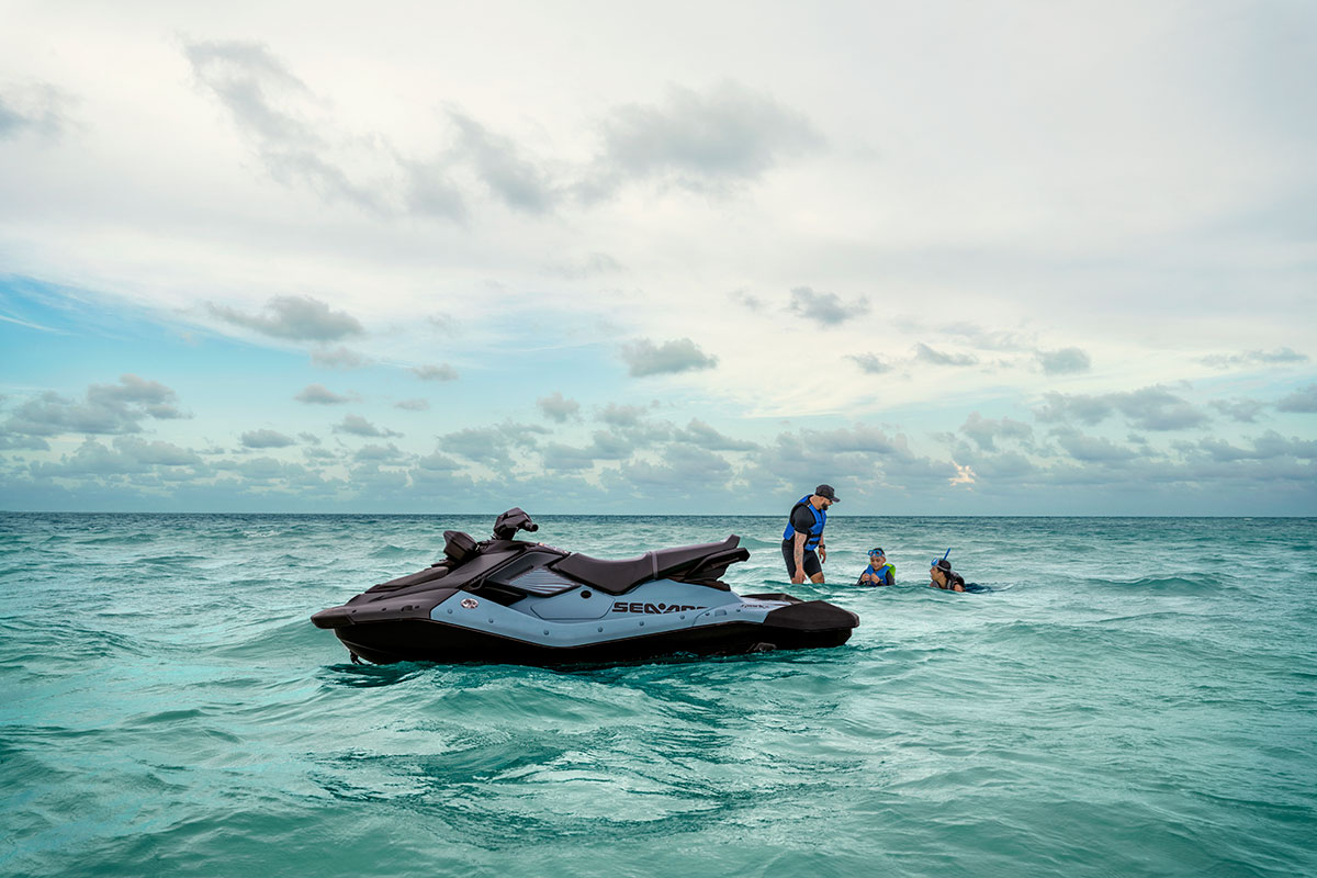 SEA MY27 PWC SPA3 LIFE 02167 RGB